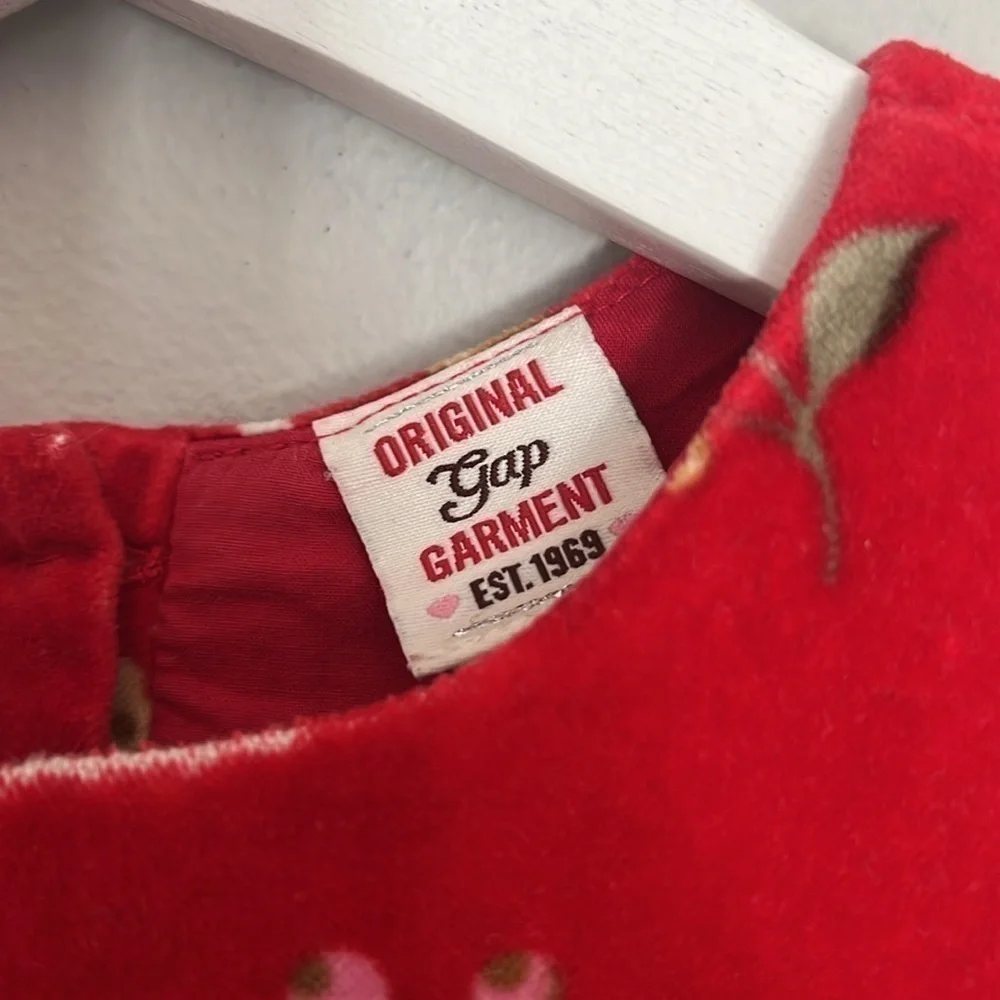 Gap “original” red velvet baby girls dress size 2 retro vintage gorgeous